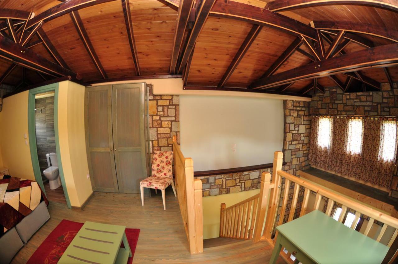 Oreiades Houses Kryonerion Екстер'єр фото